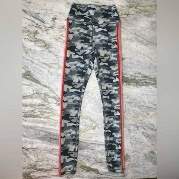 SPIRITUAL GANGSTER Camo Rainbow Stripe High Rise Compression Yoga Leggings XS - Picture 5 of 12